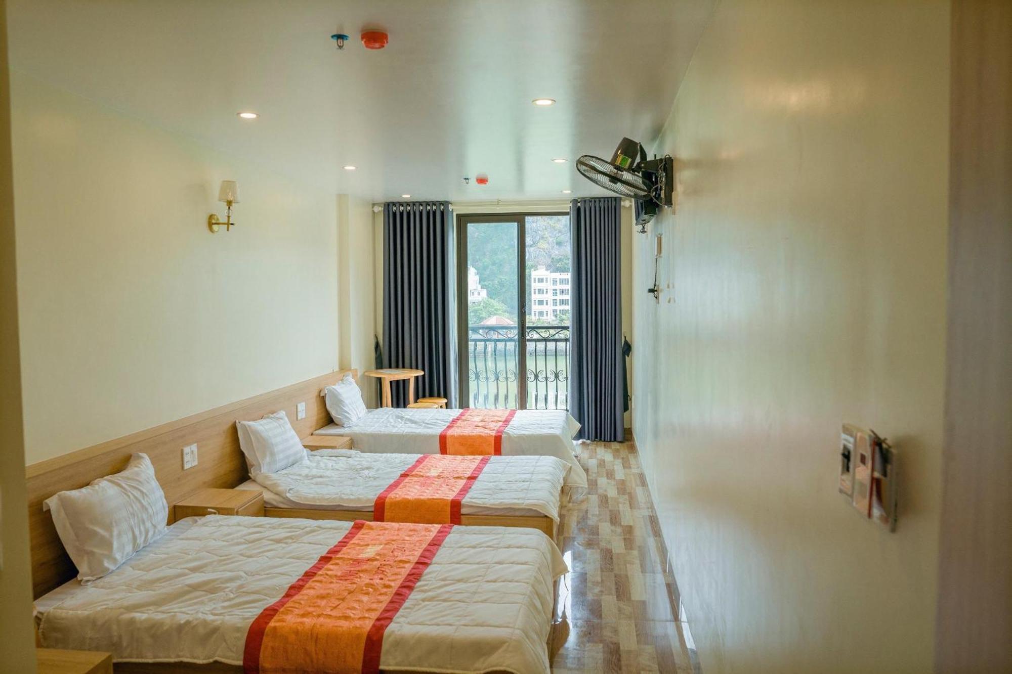 Sea Balcony Hotel Dong Khe Sau Kültér fotó