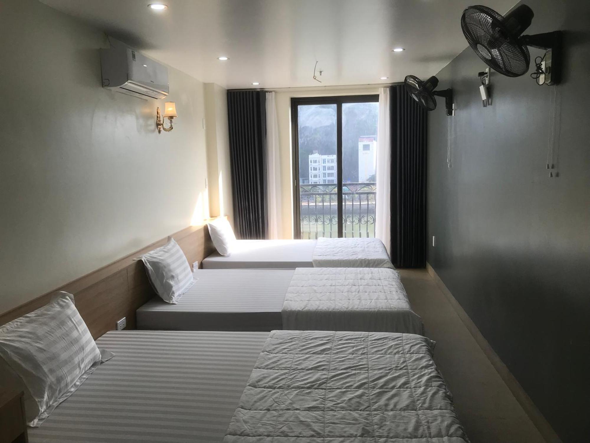 Sea Balcony Hotel Dong Khe Sau Kültér fotó