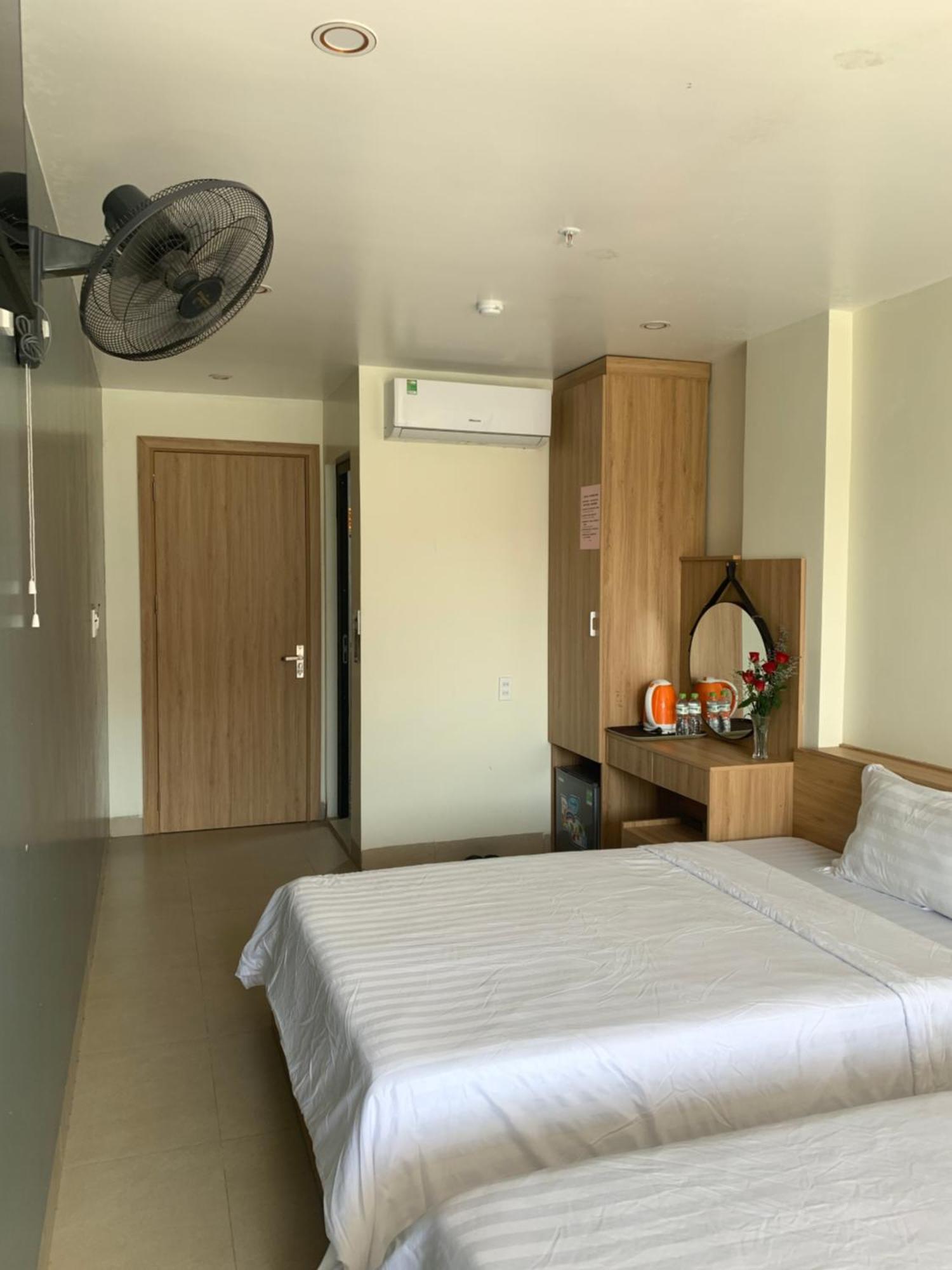 Sea Balcony Hotel Dong Khe Sau Kültér fotó